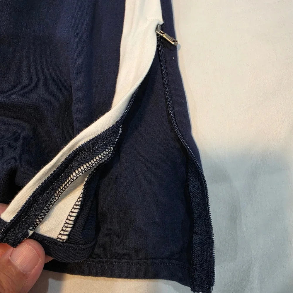 Polo Ralph Lauren zips closure